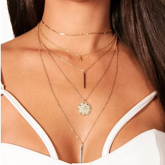 ⚜️[𝟯/$𝟭𝟴]⚜️NEW 4 Layered Star Coin Charms Long Necklace - Picture 3 of 9